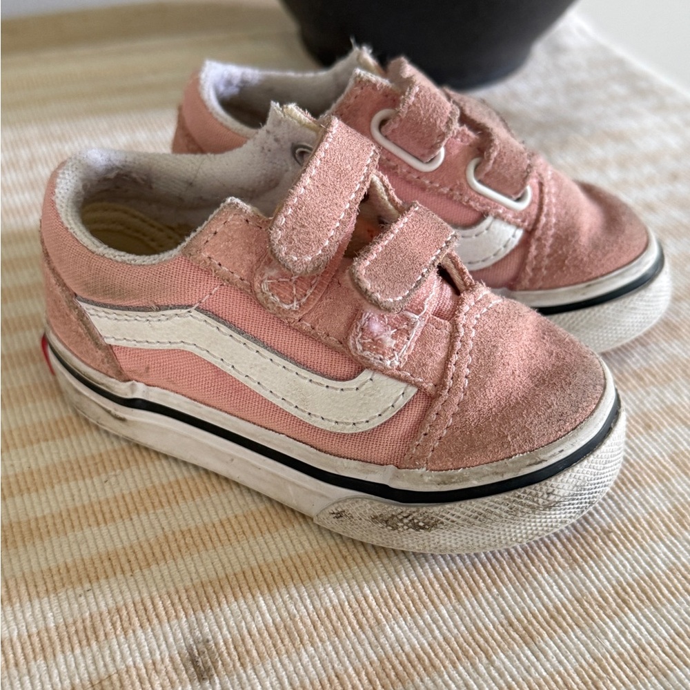 Toddler Vans Pink Sneakers 3.5